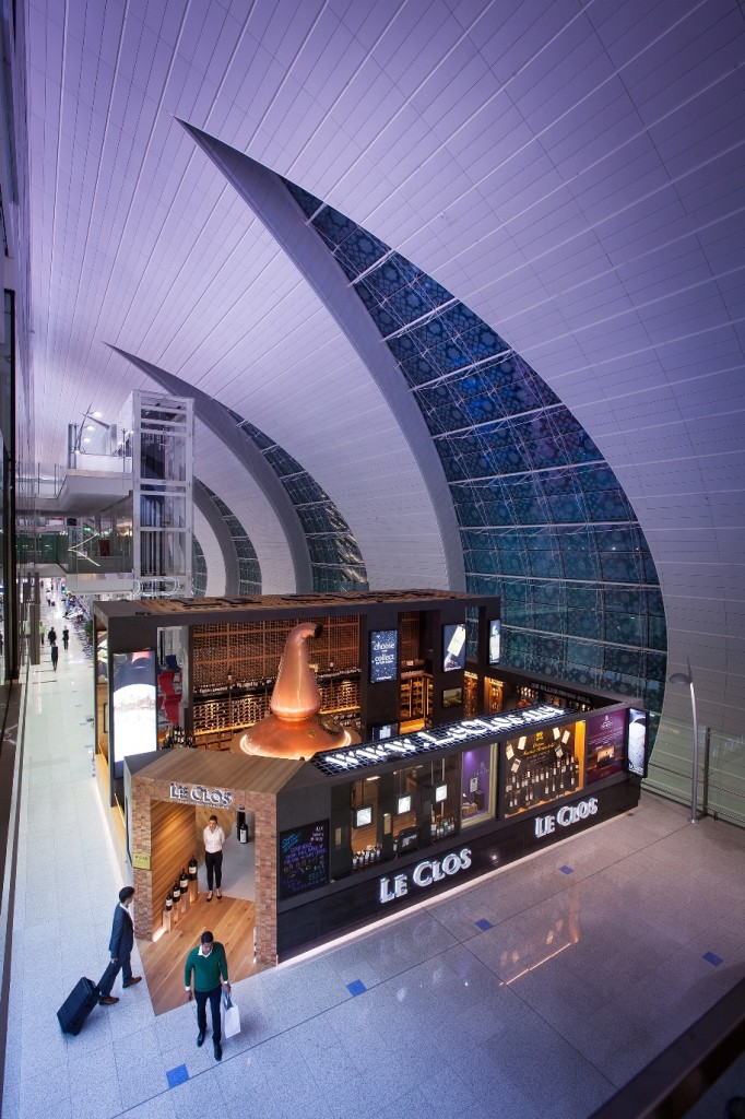 Le Clos Flagship Store - Concourse A, Terminal 3, Dubai International - high res