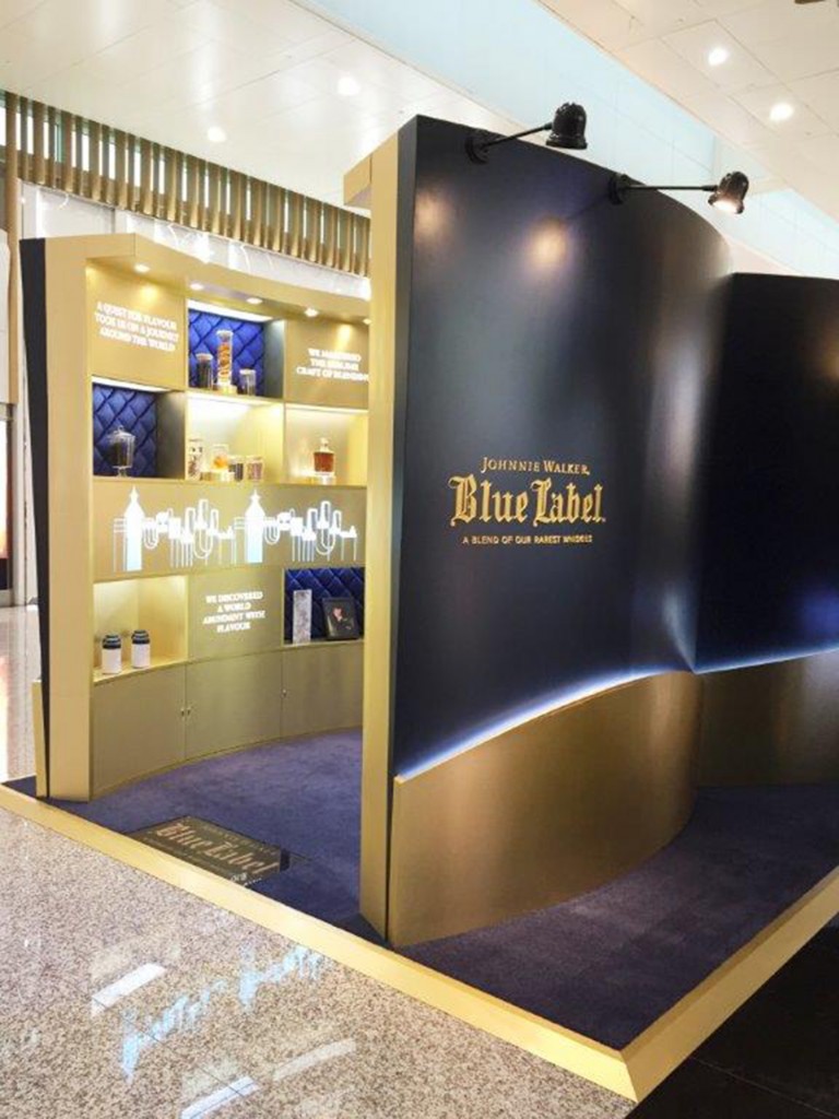 Travellers will experience scents of honey and citrus fruits the the air