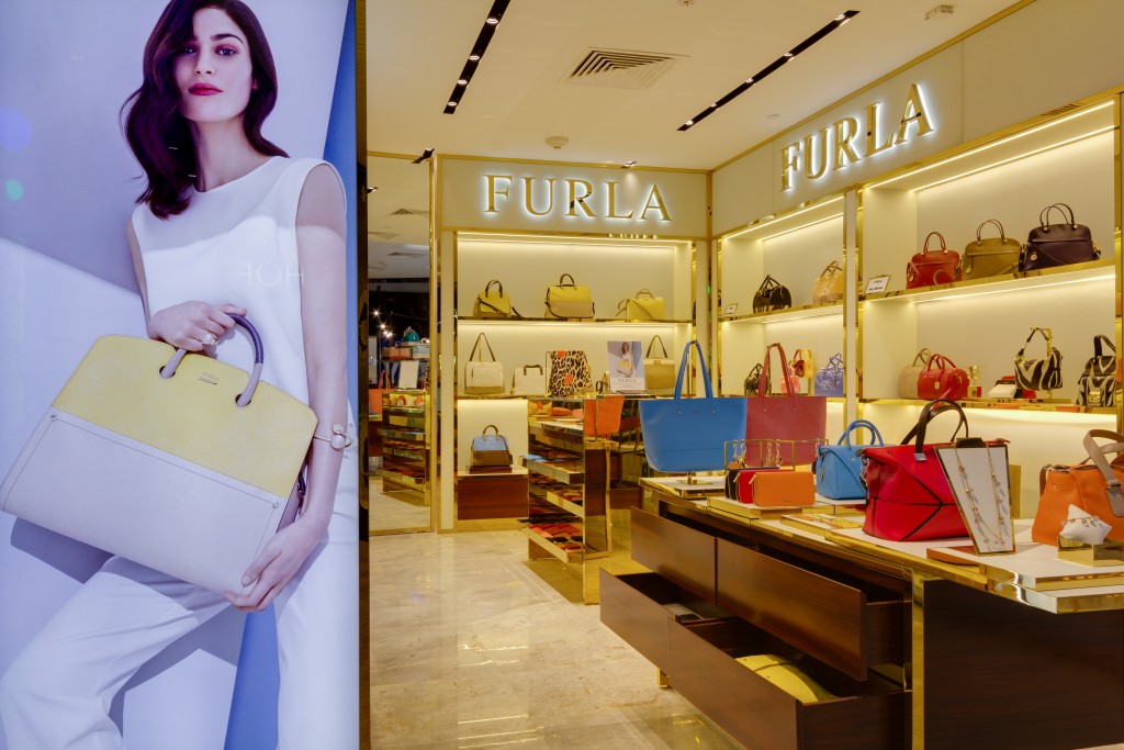 klia2_furla4