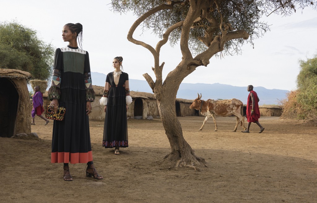 alice-metza-cameron-traiber-greta-varlese-kirin-dejonckheere-tami-williams-by-steve-mccurry-for-valentino-spring-summer-2016-12