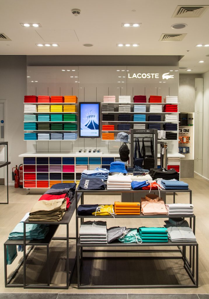Heathrow, Terminal 4, airside, departure lounge, Lacoste retail outlet, March 2016.