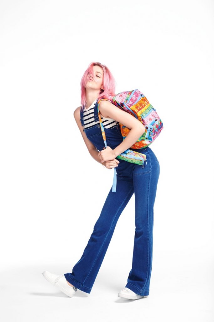 Smith-Sisters-Kipling-2016-Backpack-Campaign02