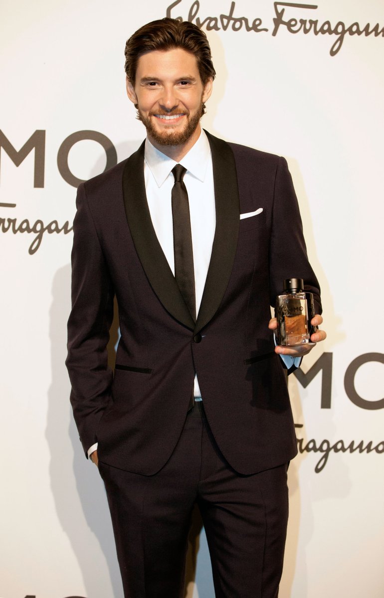 ben-barnes-at-salvatore-ferragamo-scent-of-life-uomo-fragrance-launch-3
