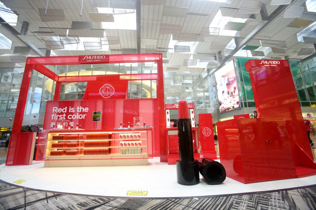 Shiseido Rouge Rouge Changi T3 - concourse 2