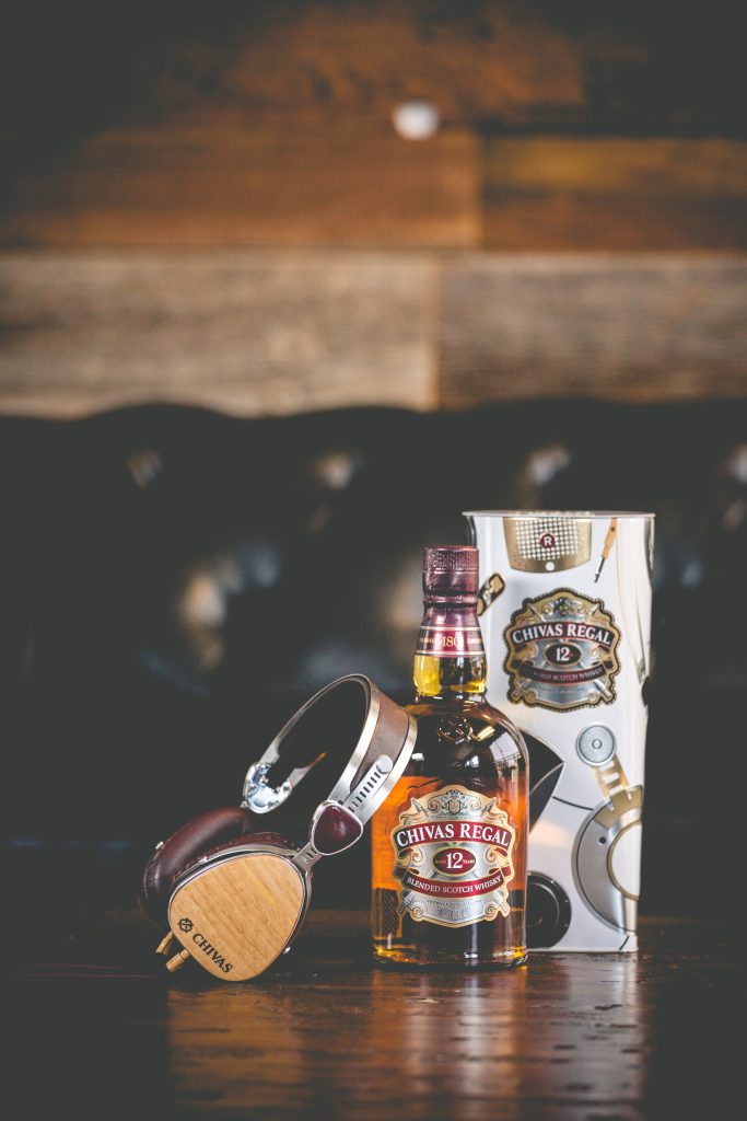 chivas-regal-x-lstn-sound-co-bottle-headphones-1
