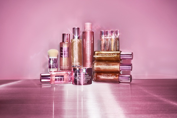 VICTORIA'S SECRET debuts Bombshell Shine Collection