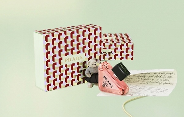 PRADA opens its Holiday Post Office at Singapore Changi